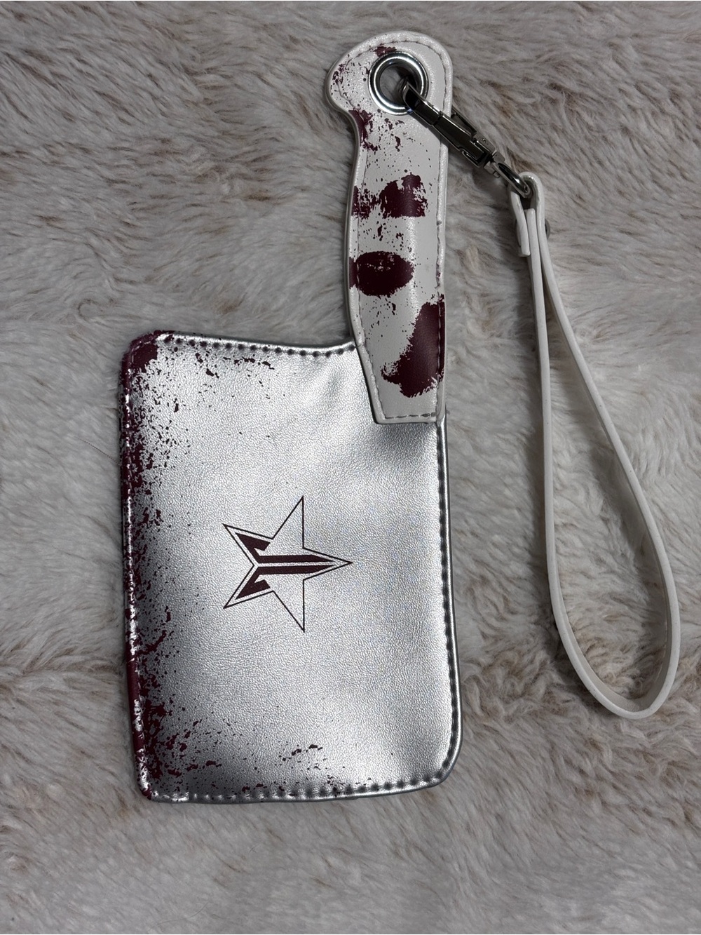 Jeffree Star Limited Edition Blood Splatter Cleaver Wristlet 🩸